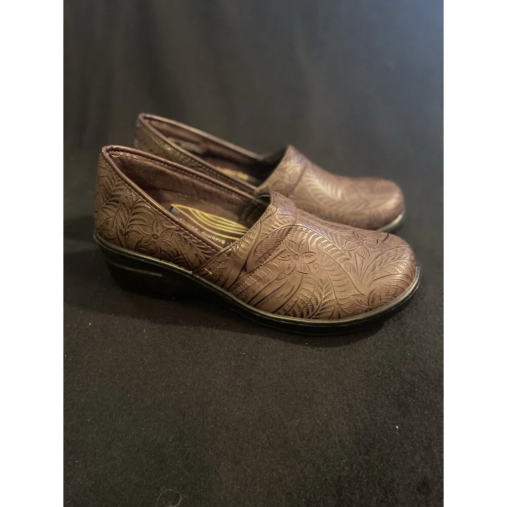 Women's Clogs Chef Nurse Shoes Floral Size 9.5 Brown Comfort Slip On Easy Street